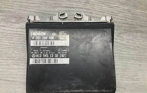 Mercedes-Benz S W140 Engine control unit/module ECU 0135451332