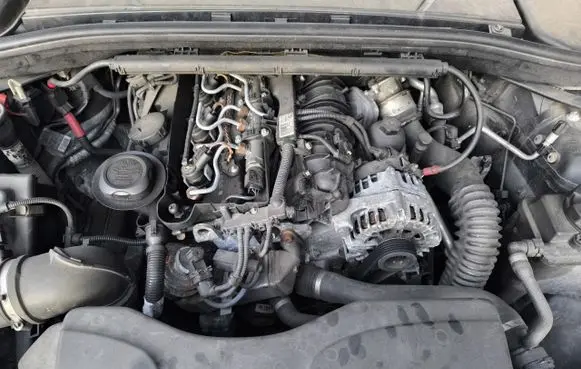 BMW 1 E81 E87 Engine N47D20A
