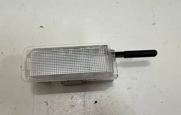 Peugeot 308 Glove box light 