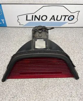 BMW 5 E39 Third/center stoplight 8360568