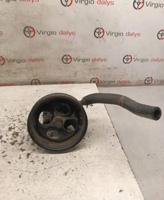 Mitsubishi L200 Power steering pump