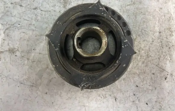 Nissan Patrol Y61 Crankshaft pulley