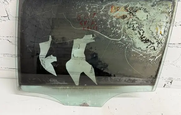Volkswagen Golf VII Rear door window glass 43R004528 E000214