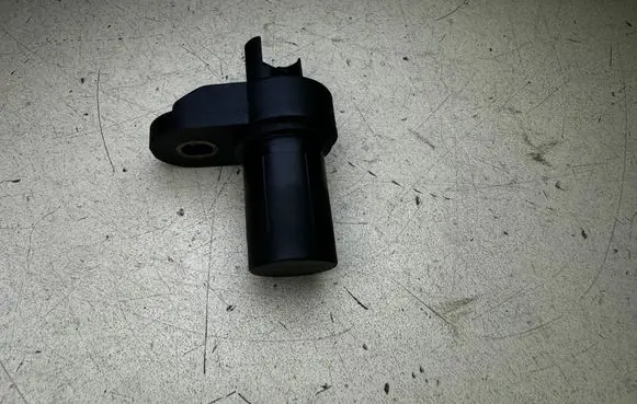 BMW 7 E65 E66 Camshaft position sensor 7558518 755851807