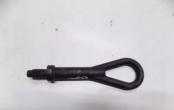 Nissan Qashqai Towing hook eye 