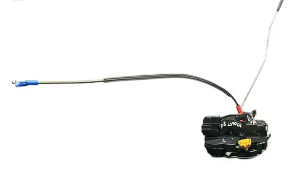 Opel Insignia A Front door lock 3023880