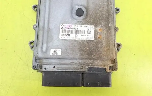 Mitsubishi Colt CZ3 Engine control unit/module PMN903093
