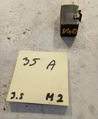 Volvo S40, V40 Other relay 30817501