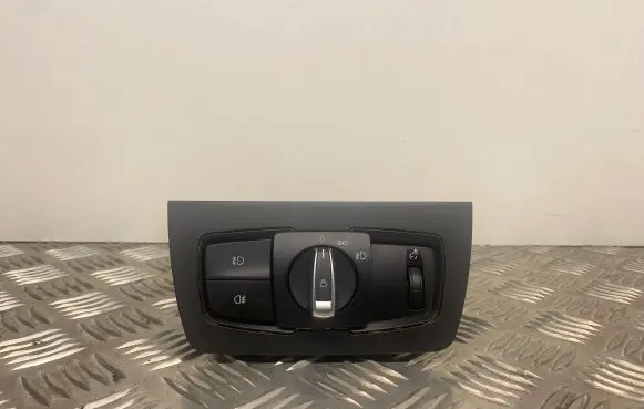 BMW 3 F30 F35 F31 Light switch 6847511 51459218531