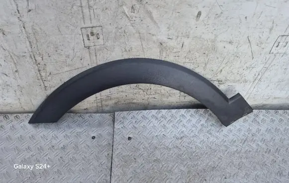 Chevrolet Captiva Front arch trim 96439703