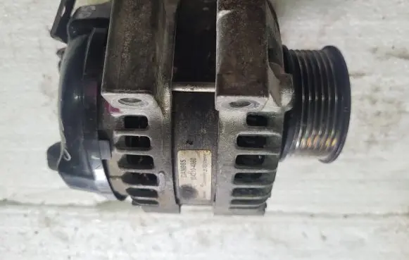 Honda Accord Generator/alternator 1042104860 DAN985 2612V03Q