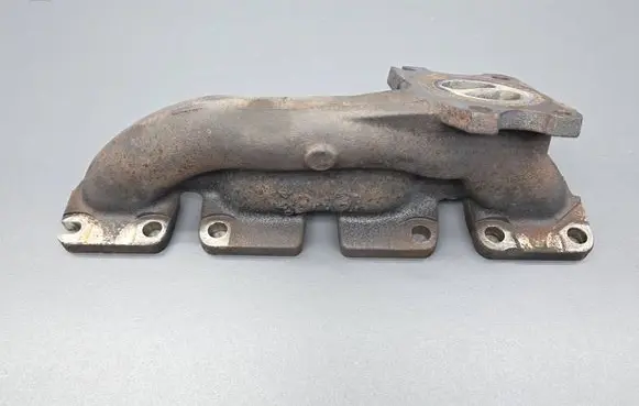 Citroen DS5 Exhaust manifold V759703180