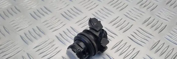 Lexus IS 220D-250-350 Windscreen/windshield washer pump 8533060190 0602104541