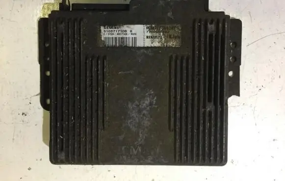 Renault Laguna I Engine control unit/module 700865822 S103717108B