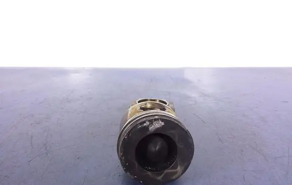 BMW 3 E90 E91 Piston 