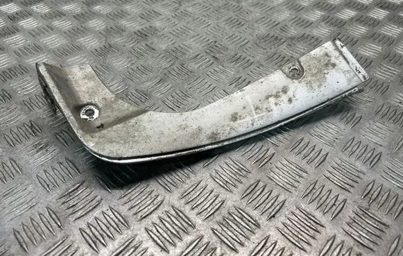 BMW X5 E70 Front mudguard 8037161
