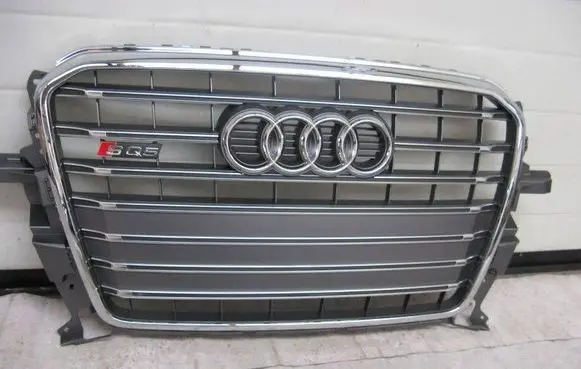 Audi Q5 SQ5 Front bumper upper radiator grill 8R0853651AD