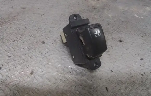 KIA Cerato Electric window control switch 935782D000