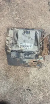 Opel Astra H Engine control unit/module 0281012694 8980135190 55560810