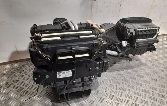 Audi Q5 SQ5 Interior heater climate box assembly 8K1820005AT