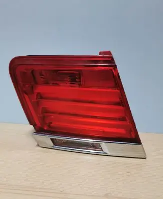BMW 7 F01 F02 F03 F04 Tailgate rear/tail lights 7182205