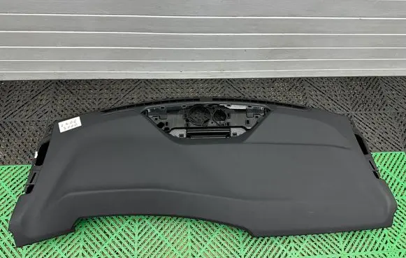 BMW 2 Active Tourer U06 Dashboard 9642421