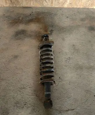 Mitsubishi Outlander Rear shock absorber with coil spring