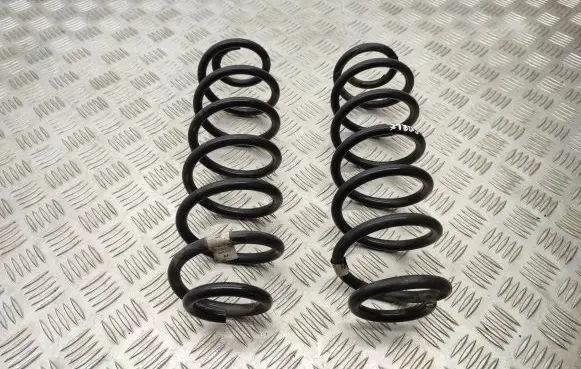 Skoda Octavia Mk3 (5E) Rear coil spring 5Q0511121AF