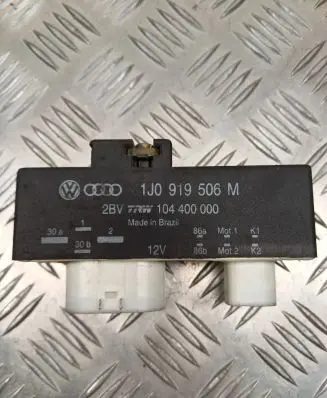 Seat Ibiza III (6L) Coolant fan relay 1J0919506M