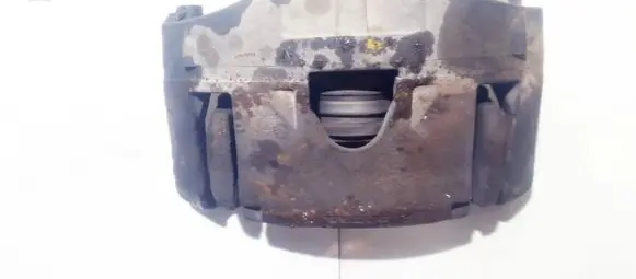 Volvo XC90 Front brake caliper 30636354