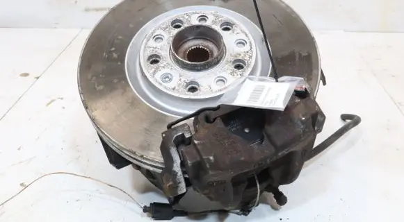 Alfa Romeo Giulietta Front wheel hub spindle knuckle 2803285051