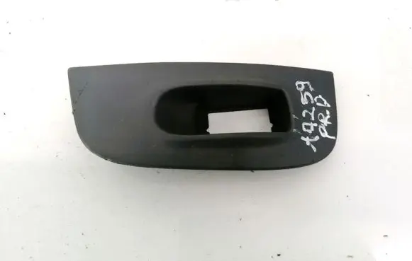Renault Megane I Front door window switch trim 7700429071