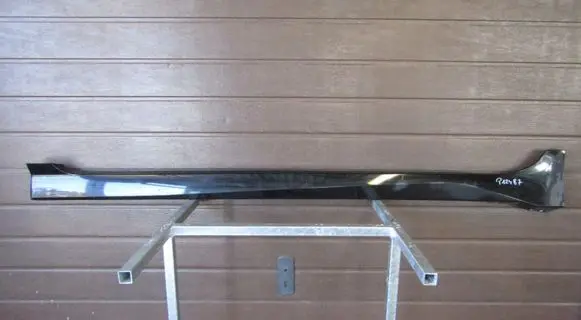 Nissan Leaf II (ZE1) Front sill (body part) 76853