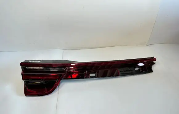 Porsche Panamera (971) Tailgate rear/tail lights 971945207E