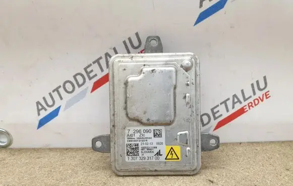 BMW 3 F30 F35 F31 Headlight ballast module Xenon 7296090 130732931700
