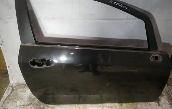 Fiat Punto (188) Front door juodos