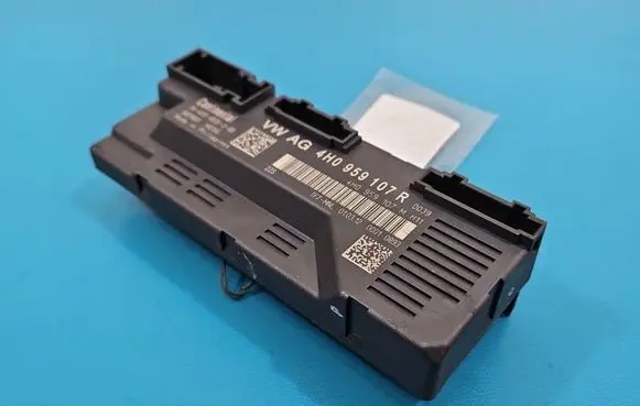 Audi A8 S8 D4 4H Central body control module 4H0959107R IMPRK1577095
