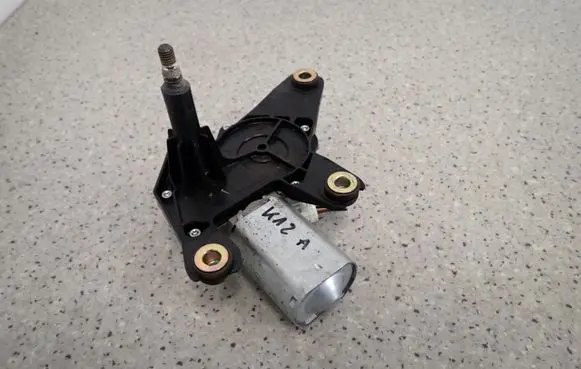 Nissan Micra Wiper motor 