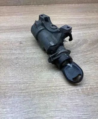 Volkswagen Transporter - Caravelle T5 Ignition lock 4B0905851C 4B0905849