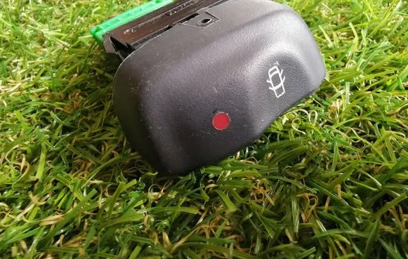 Renault Scenic I Central locking switch button 