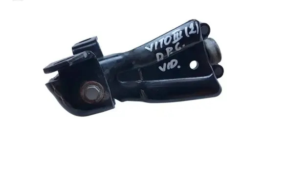 Mercedes-Benz V Class W447 Sliding door middle roller runner A4477600347