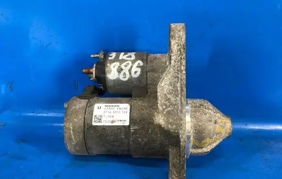 Nissan Sentra B17 Starter motor 23300EN22B
