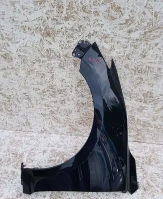 Mazda 3 III Fender 878921