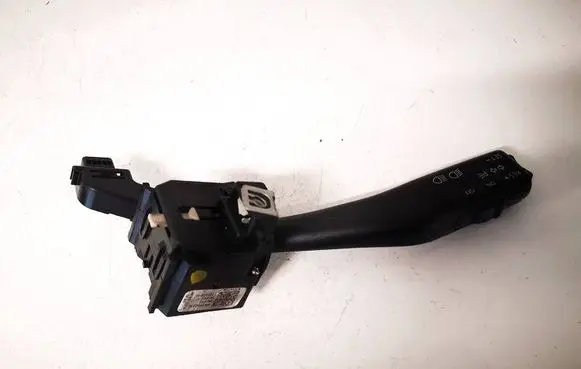 Volkswagen Golf Plus Indicator stalk 1K0953513A