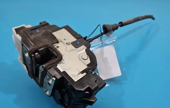 KIA Ceed Front door lock IMPRK1552172