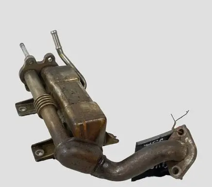 Toyota Avensis T250 EGR valve cooler 256800R02000 13063850001