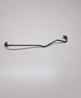 Toyota Verso Fuel injector supply line/pipe 