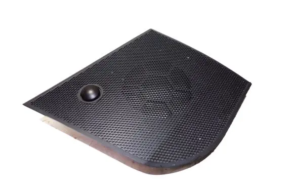 Side speaker trim/cover