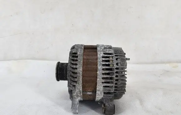 Renault Laguna III Generator/alternator 8200960536 SP8200960536