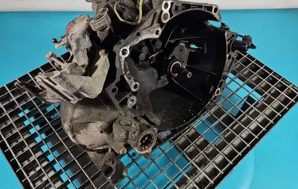 Citroen Xsara Picasso Manual 5 speed gearbox 20DP30 IMPRK1577536